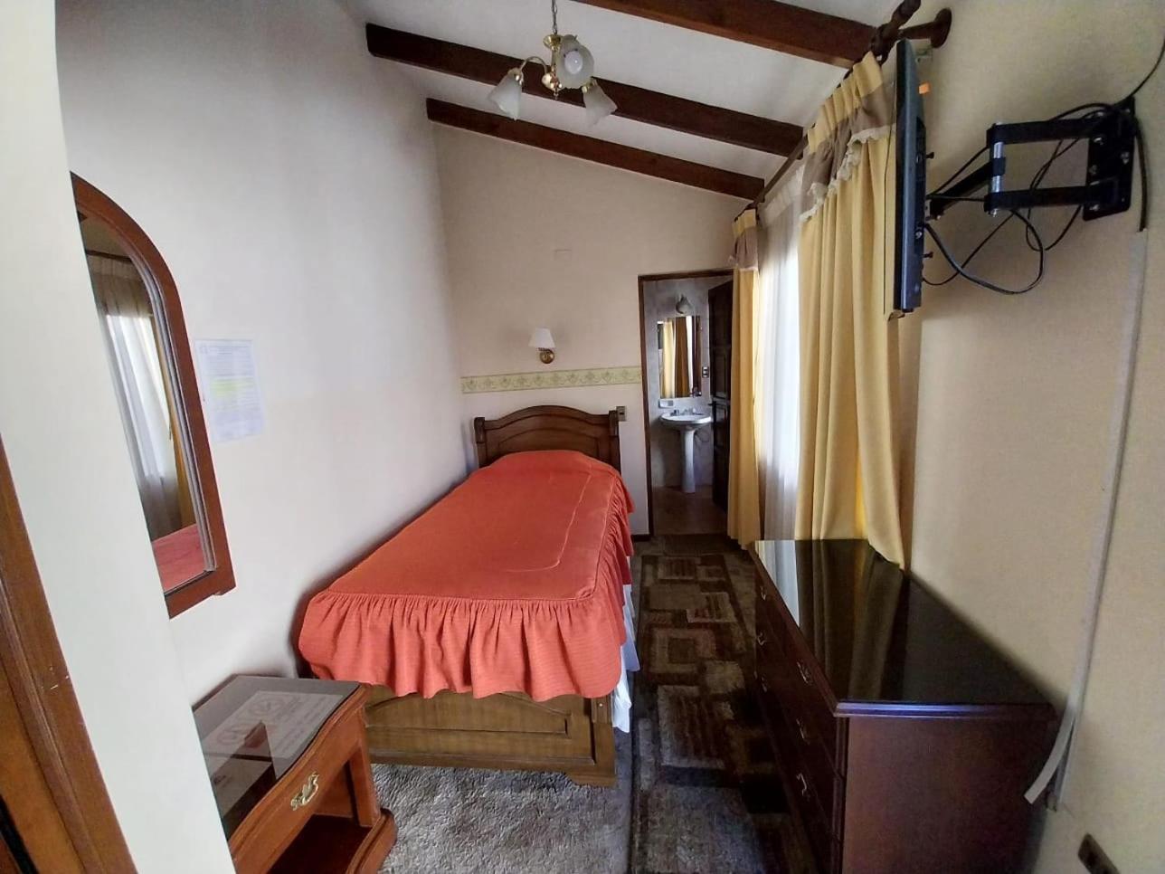Paola Hostal Sucre Exterior photo